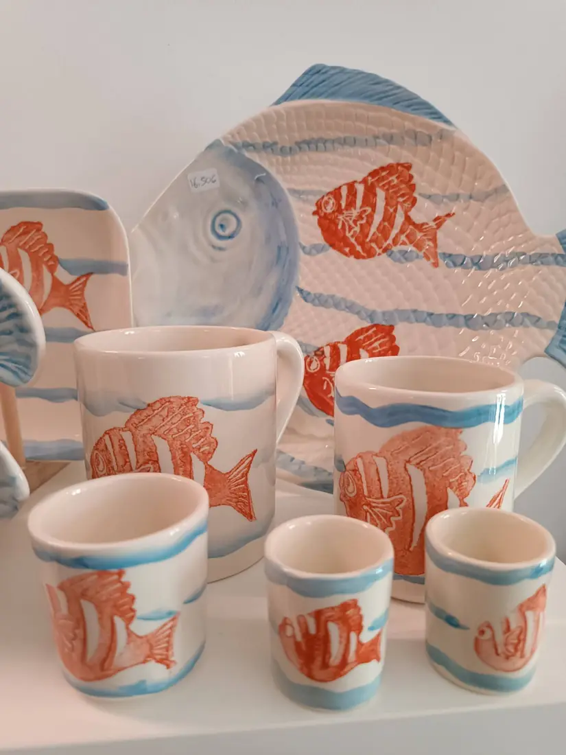 Loiça e mesa posta na Marisarte
